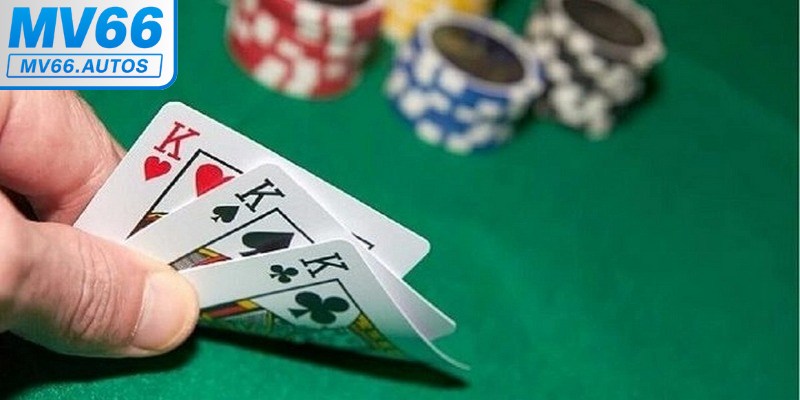 Liêng là hình thức giải trí dân gian lâu đời, dần trở nên phổ biến như ngày nay